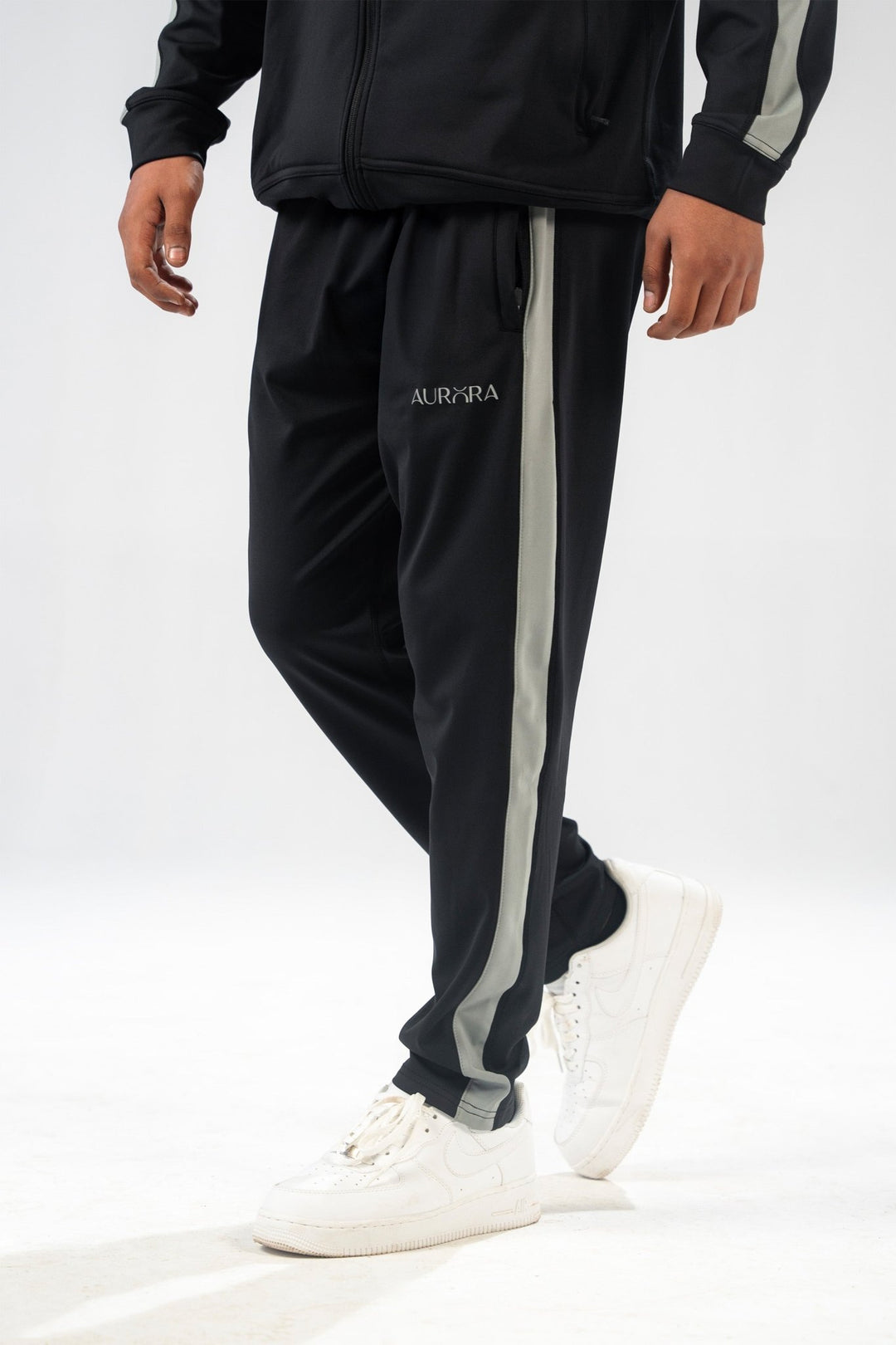 Black Dual Tone Reflective Essential Tracksuit - Aurorafitsofficial