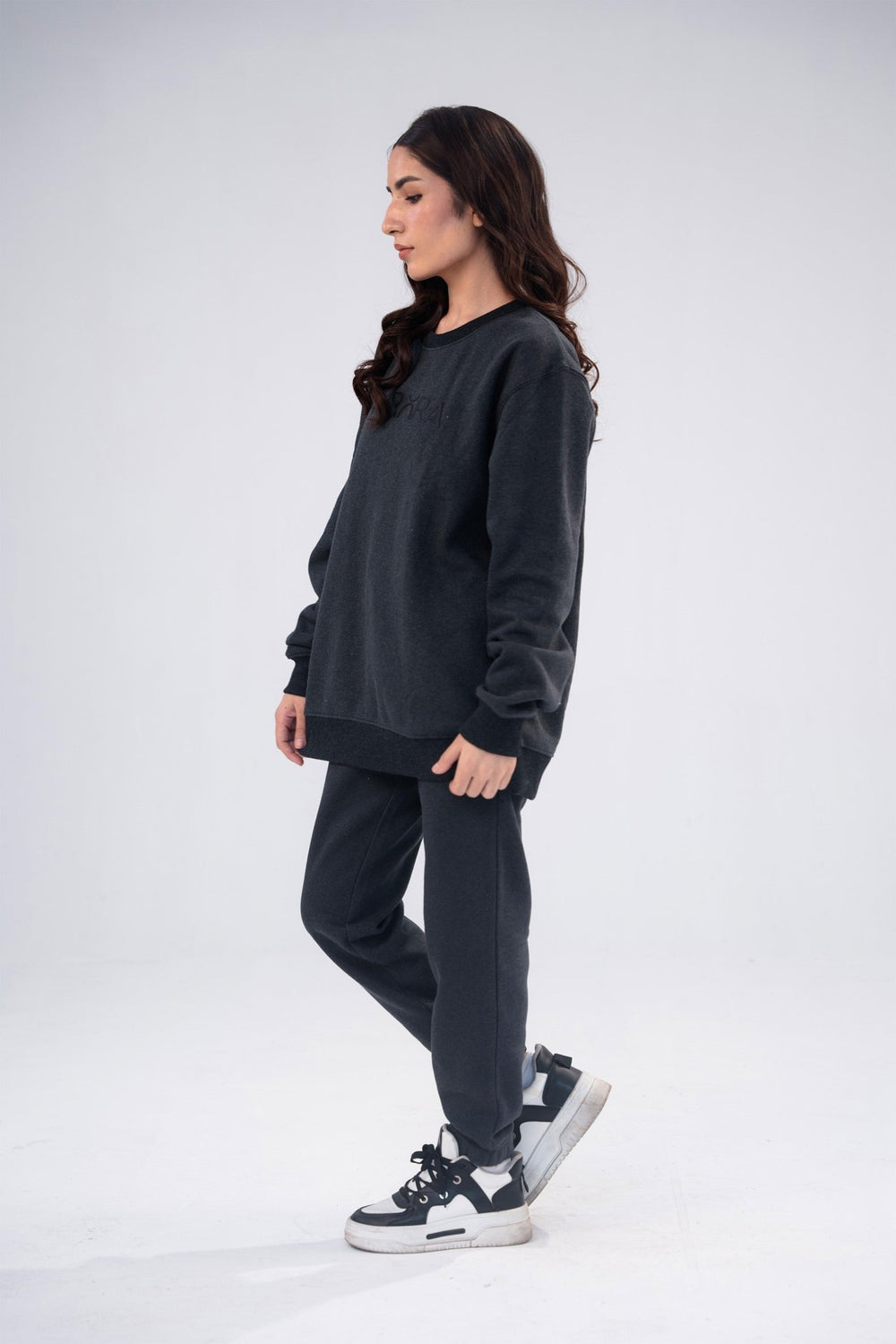 Women Charcoal Signature Print Sweatshirt - Aurorafitsofficial