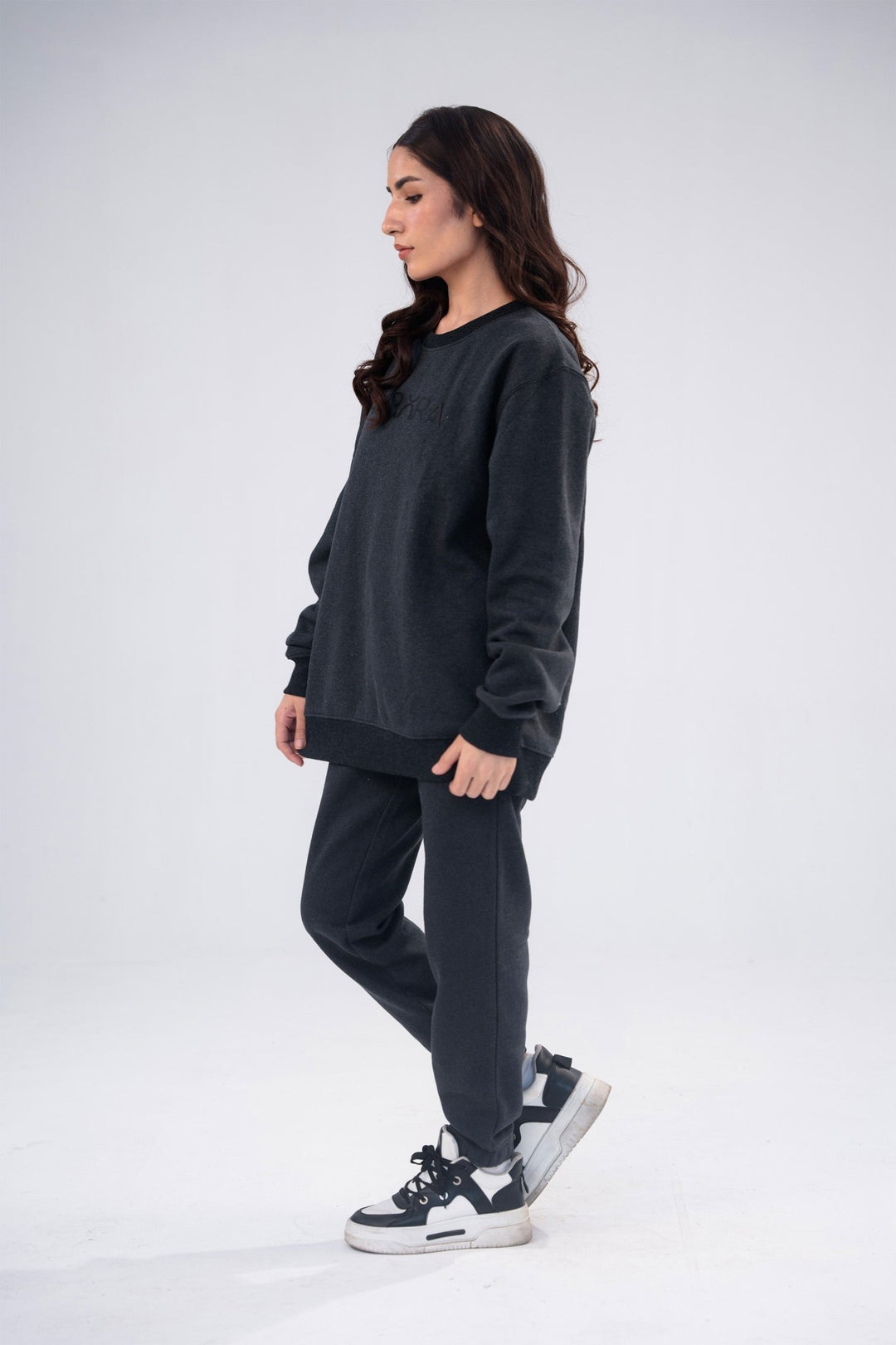 Women Charcoal Signature Print Sweatshirt - Aurorafitsofficial