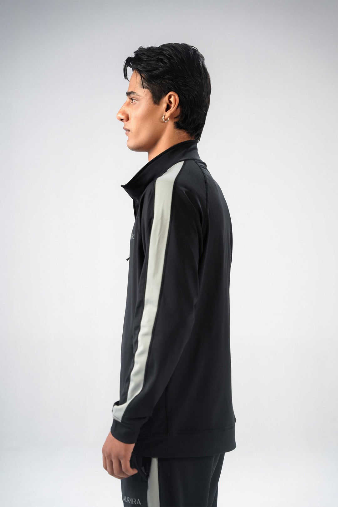 Black Dual Tone Reflective Essential Tracksuit - Aurorafitsofficial