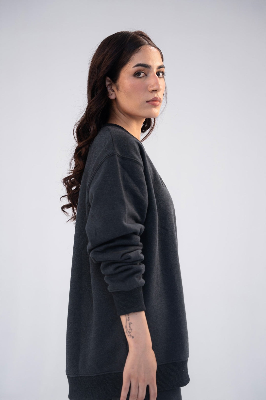 Women Charcoal Signature Print Sweatshirt - Aurorafitsofficial