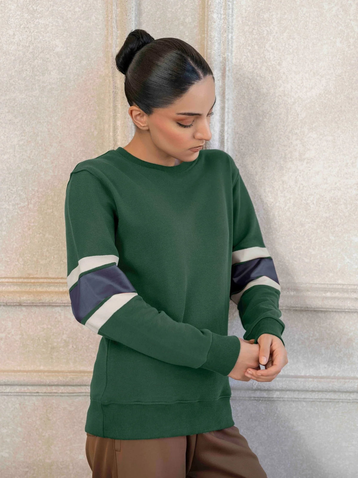 Women Contrast Terry Sweatshirt - Aurorafits Official