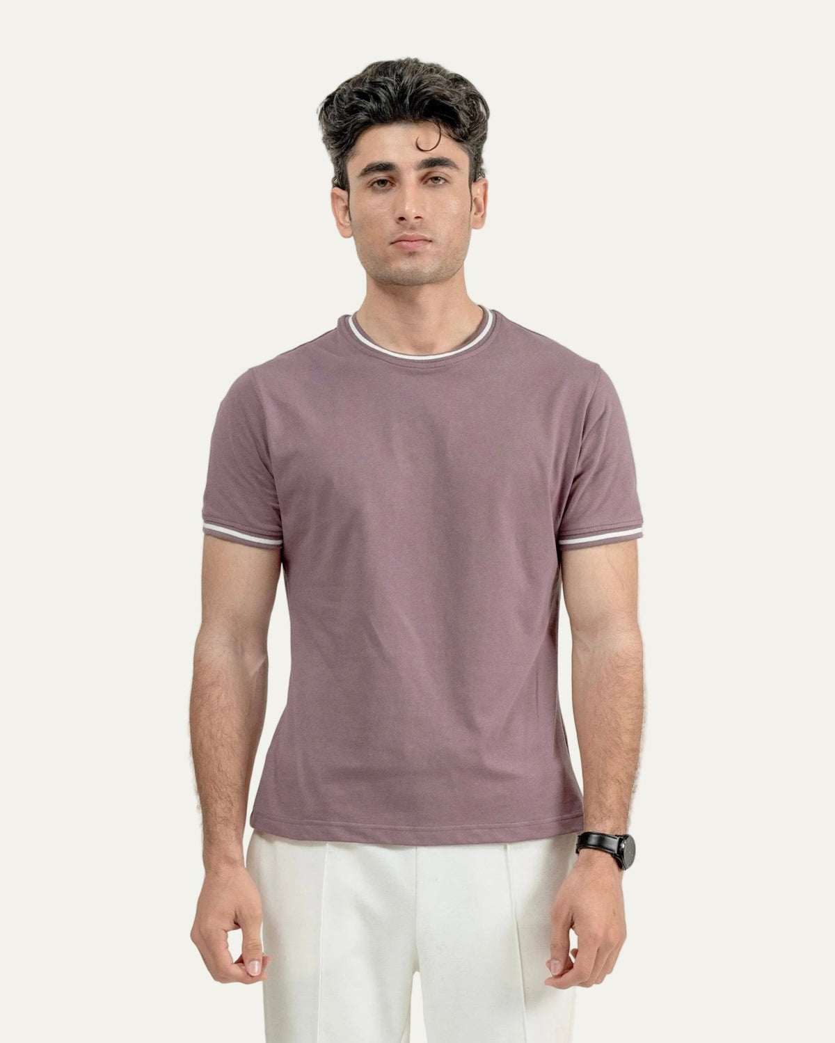 model1
Contrast Tipped Tee - Aurorafits Official