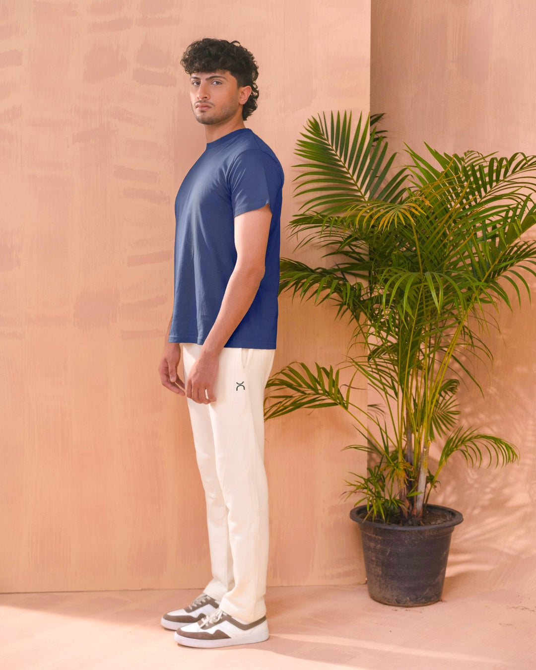 Essential Tee - Aurorafitsofficial
