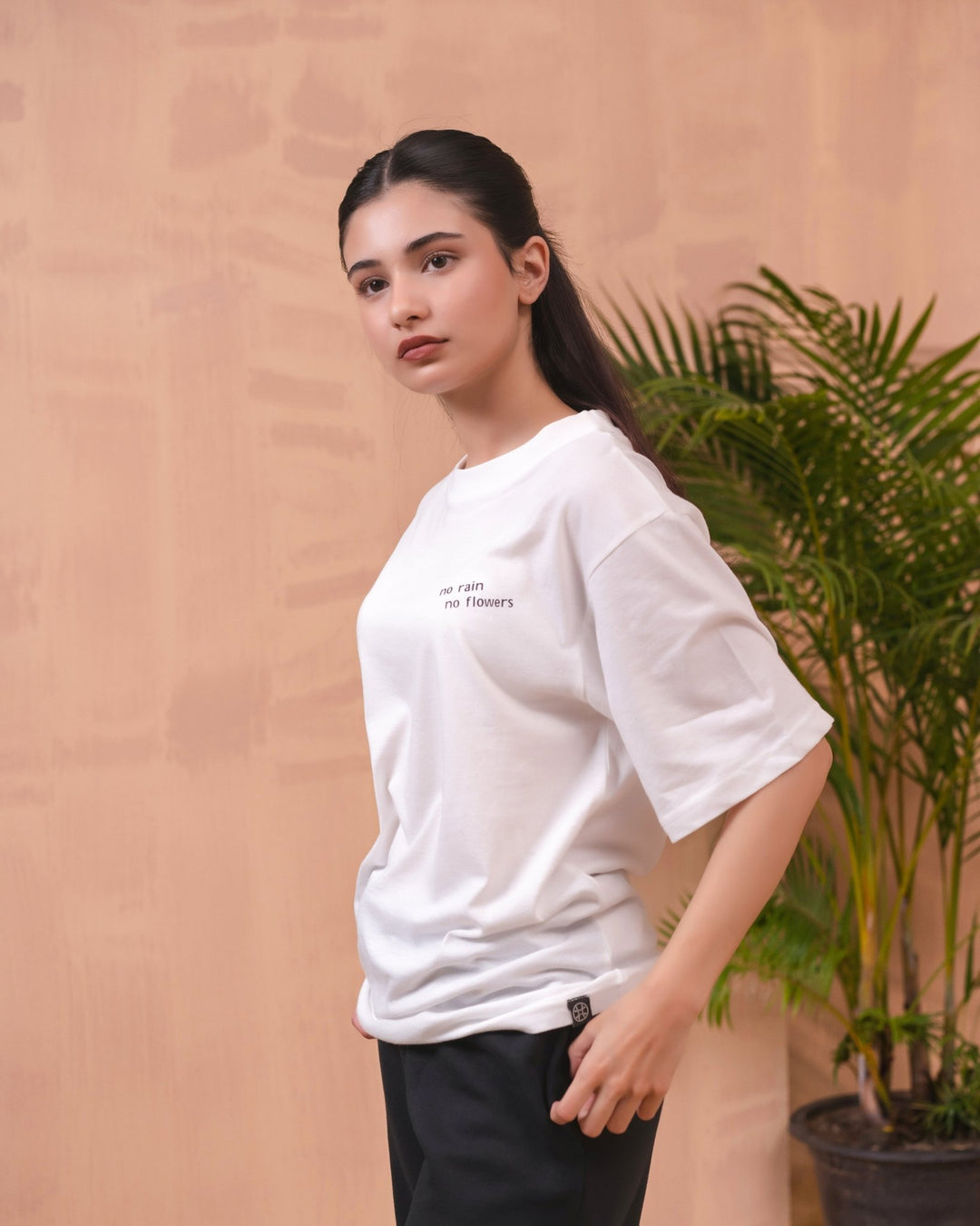Classic Graphic Tee - Aurorafitsofficial