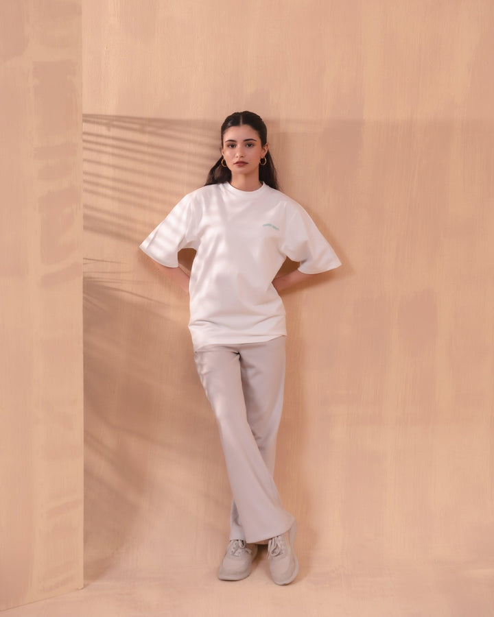 White Everyday Graphic Tee - Aurorafits Official