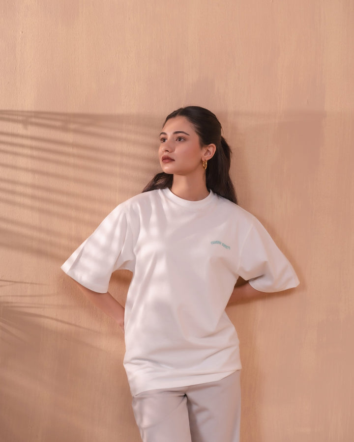 White Everyday Graphic Tee - Aurorafits Official