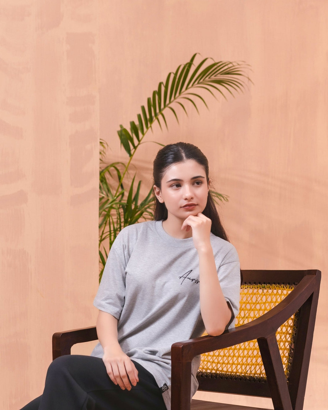 Oversized Signature Tee - Aurorafitsofficial