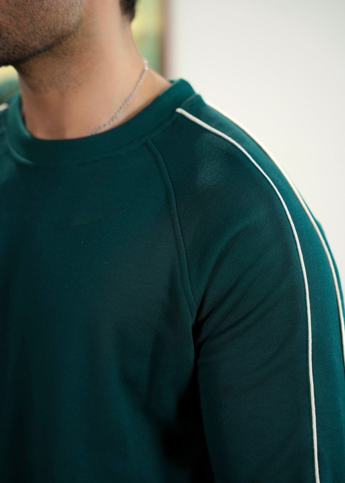 Contrast Trim Sweatshirt - Aurorafits Official