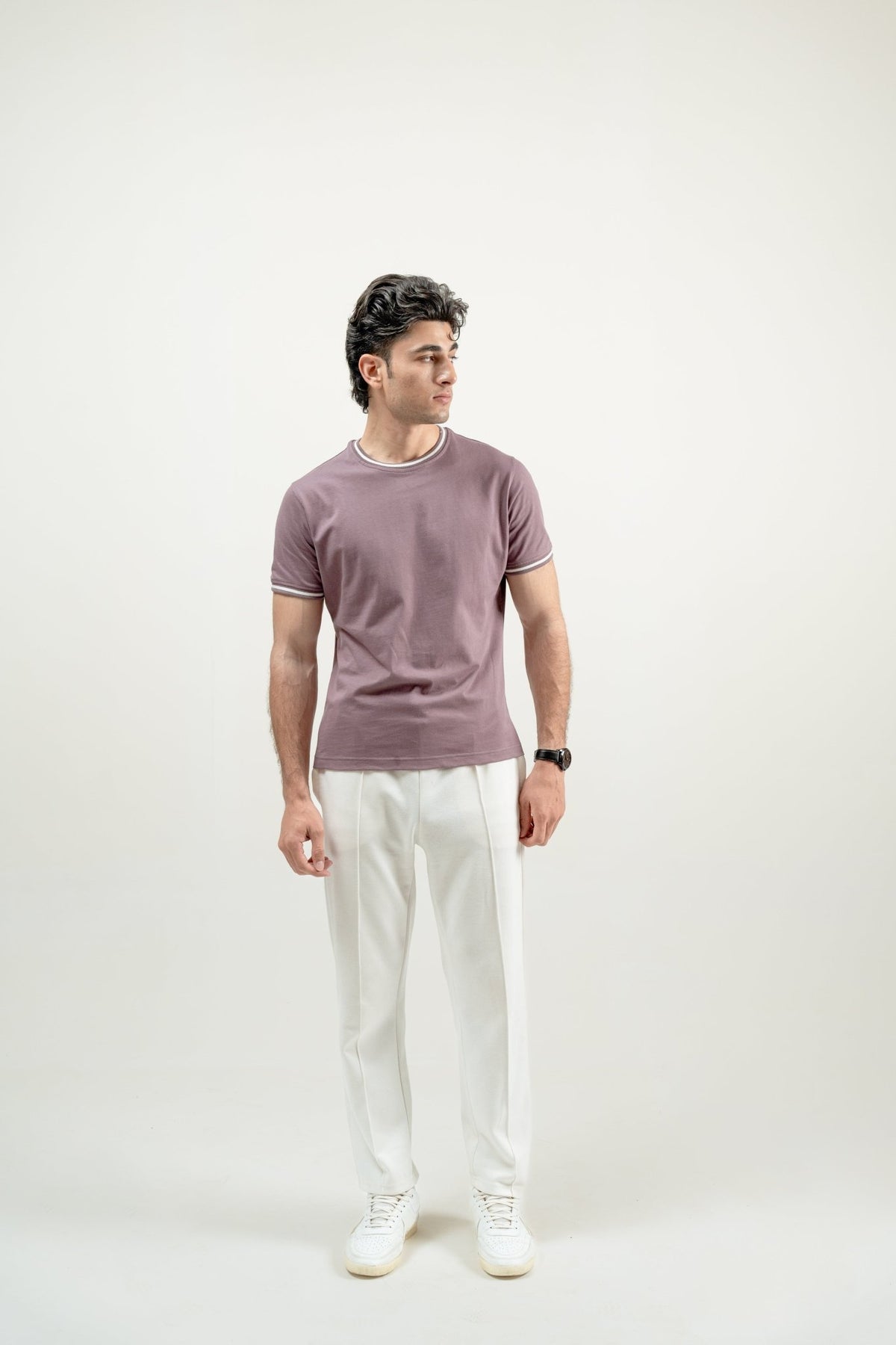 model1
Contrast Tipped Tee - Aurorafits Official