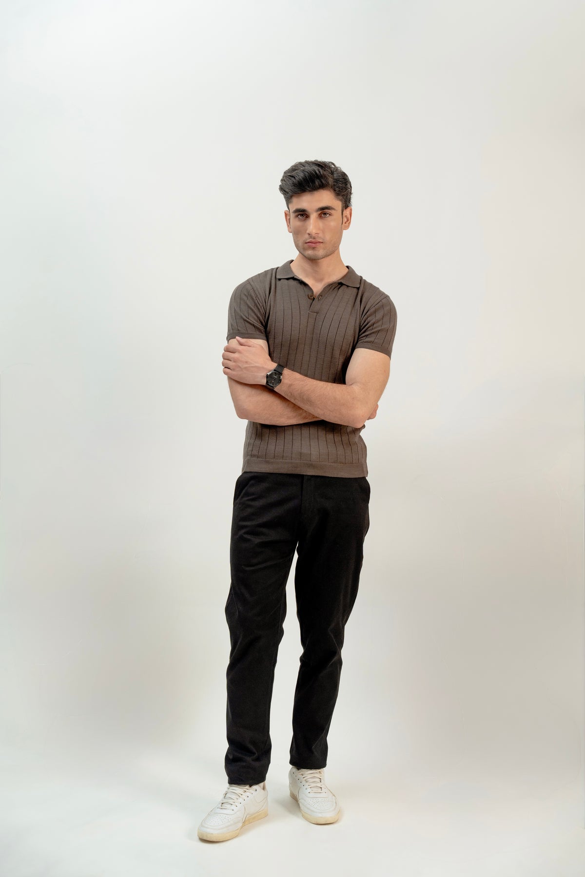 model1
Linear Knit Polo - Aurorafits Official