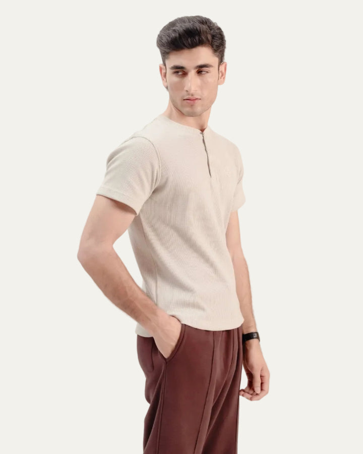 model1
Textured Henley Tee - Aurorafits Official