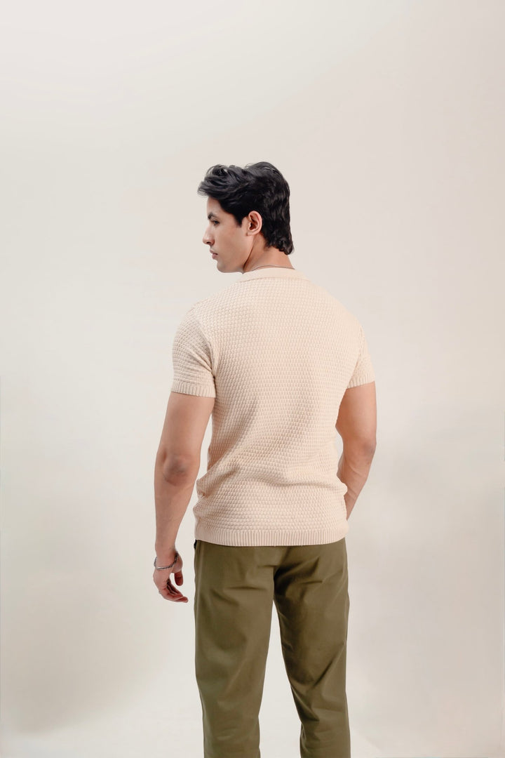 model2
Textured - Knit Shirt - Aurorafits Official