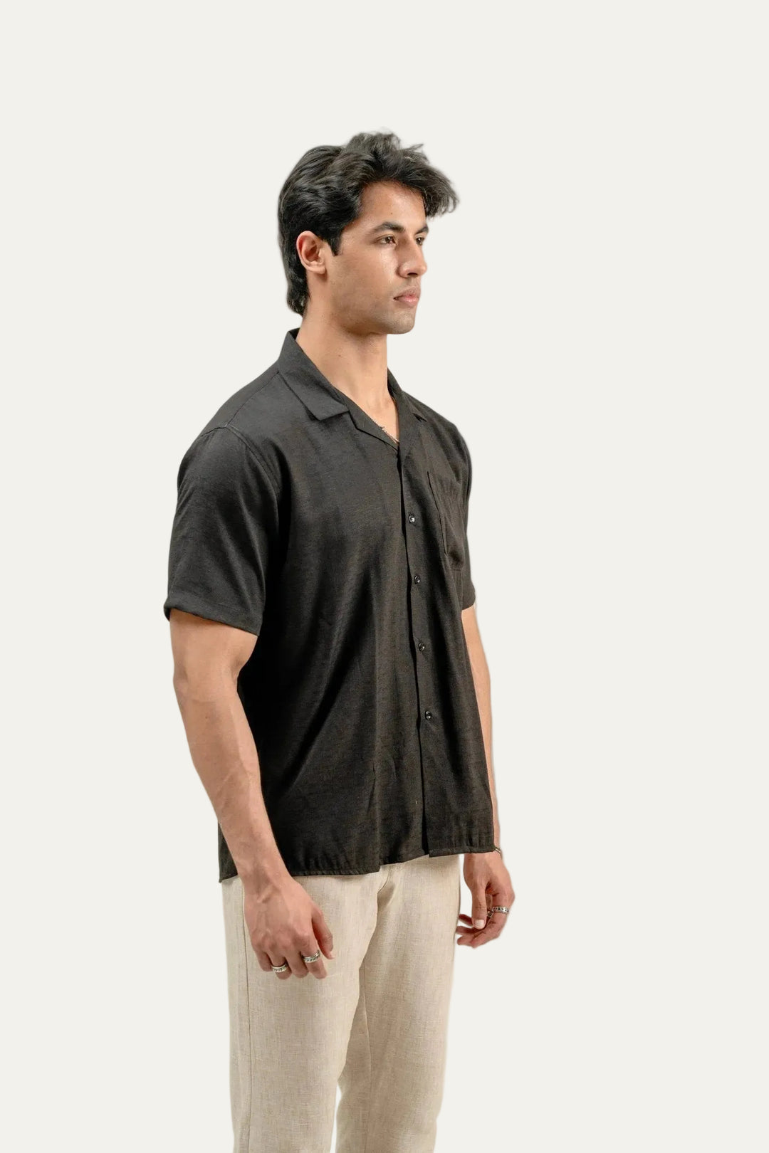 model2 
Linen Resort Shirt - Aurorafits Official