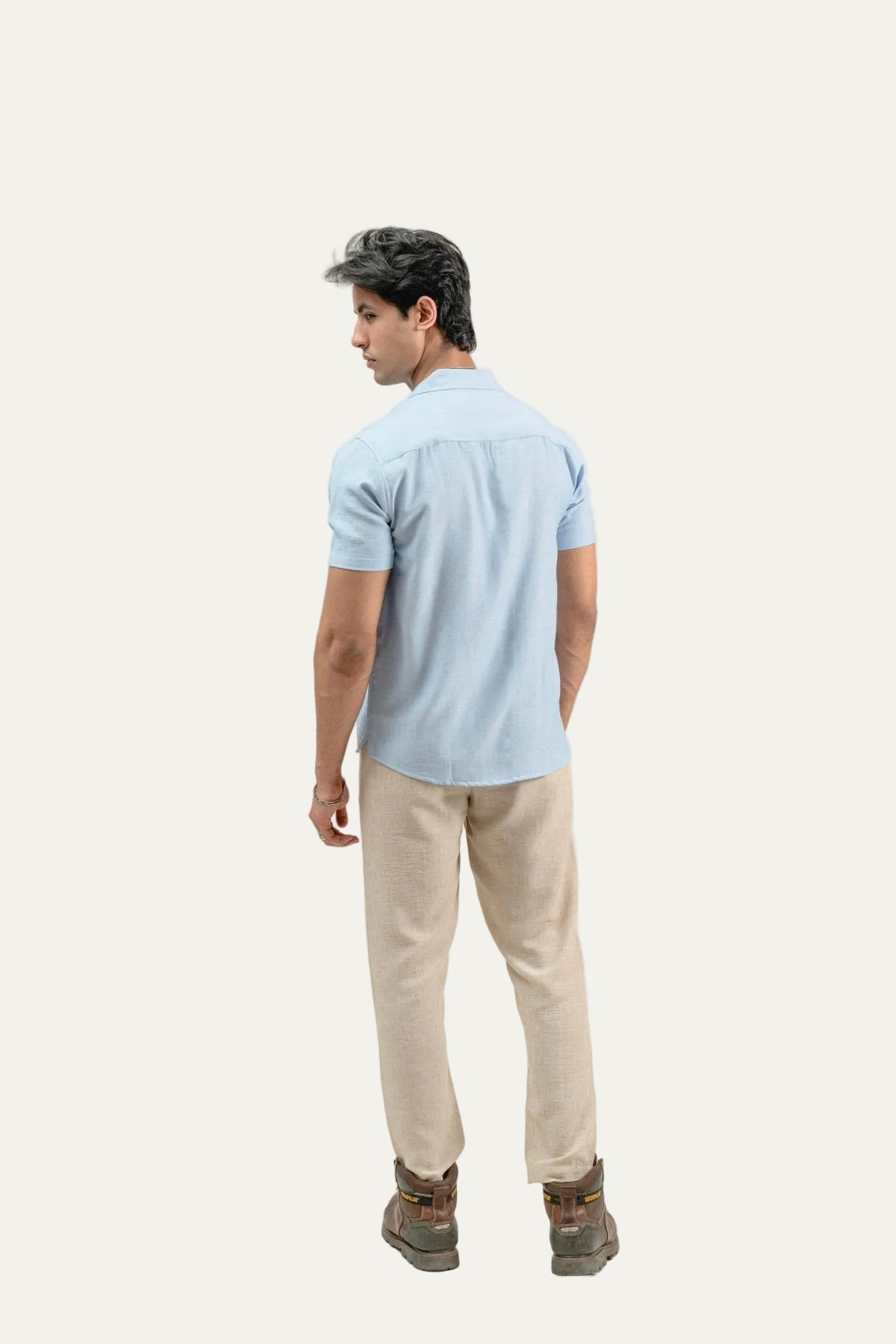 model2 
Linen Resort Shirt - Aurorafits Official