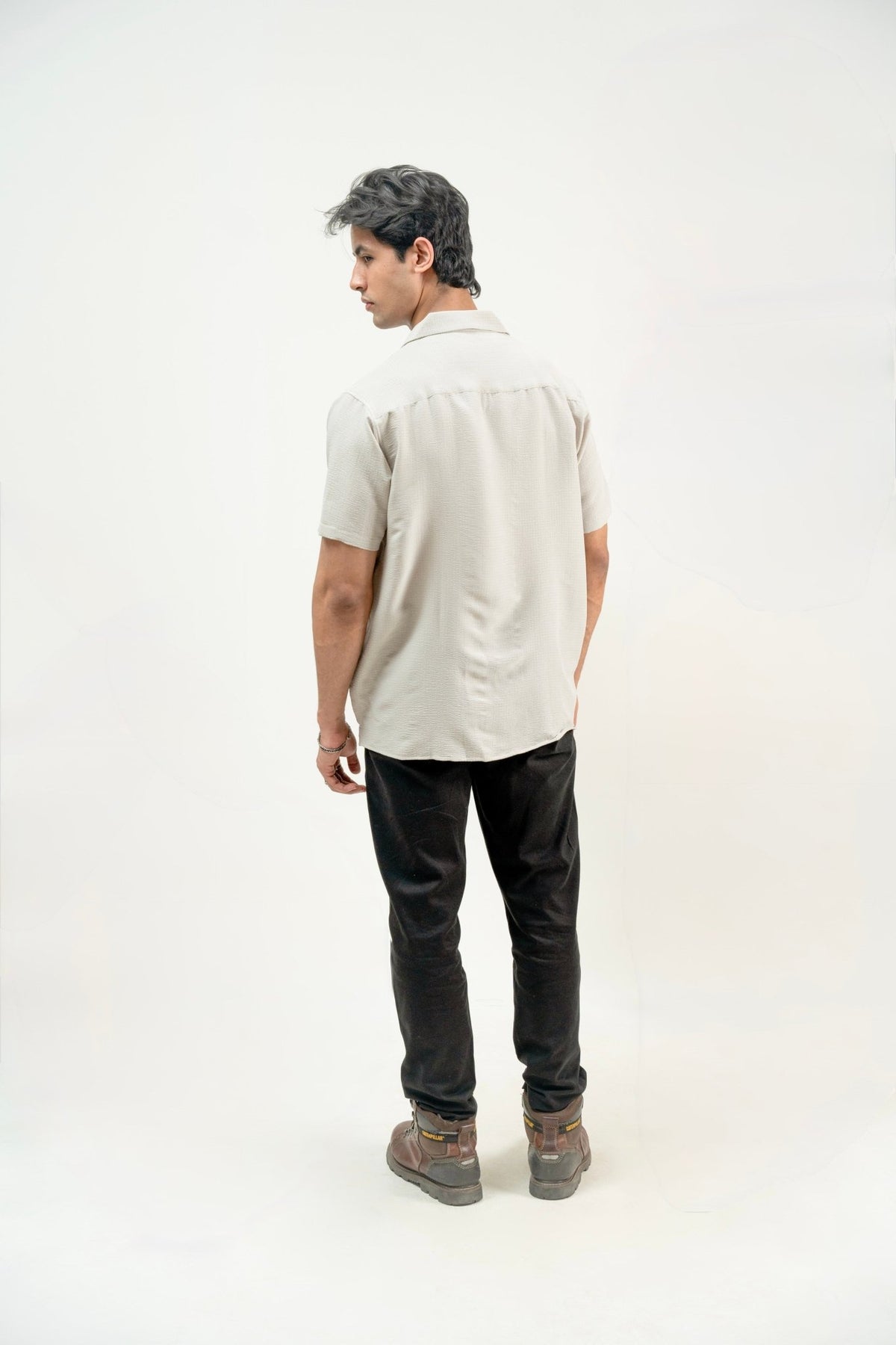 model2
Crinkle Resort Shirt - Aurorafits Official