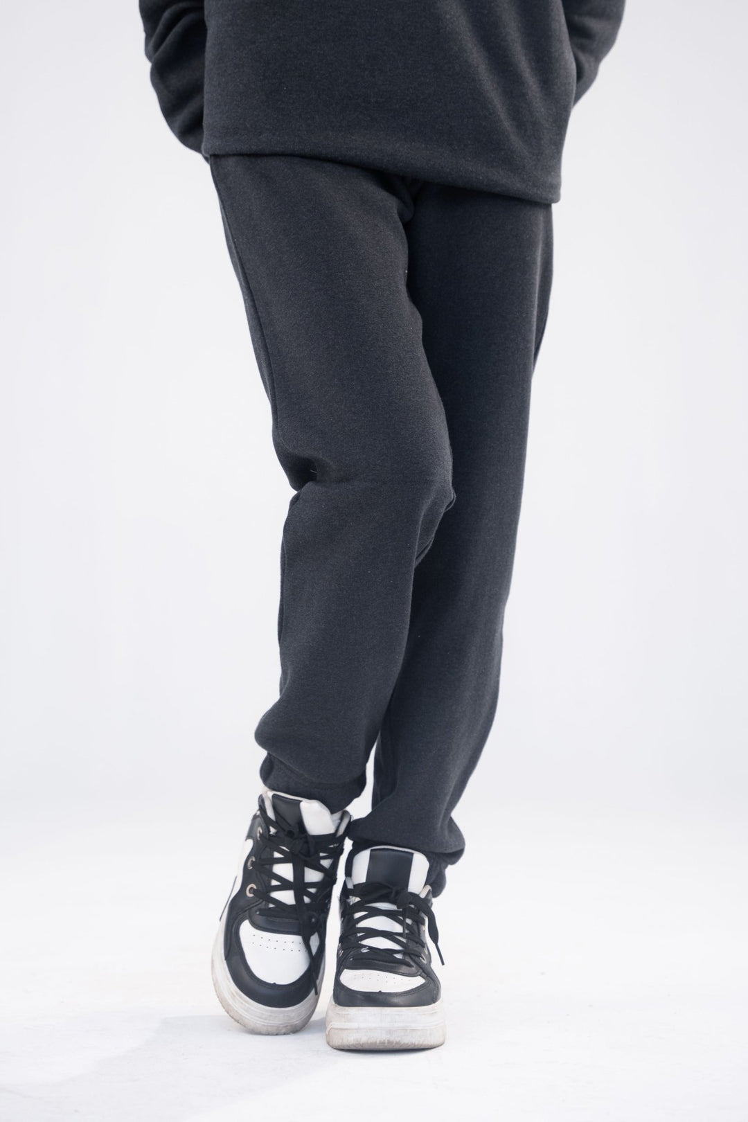 Women Charcoal Gray Essential Fleece Sweatpants - Aurorafitsofficial